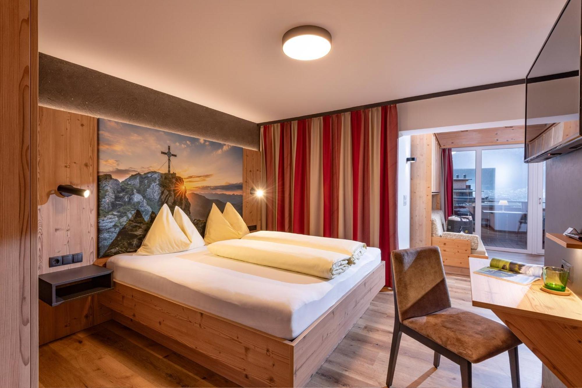 Das Sonnleiten Ski- Und Motorradhotel Bruck Im Zillertal Bruck am Ziller エクステリア 写真