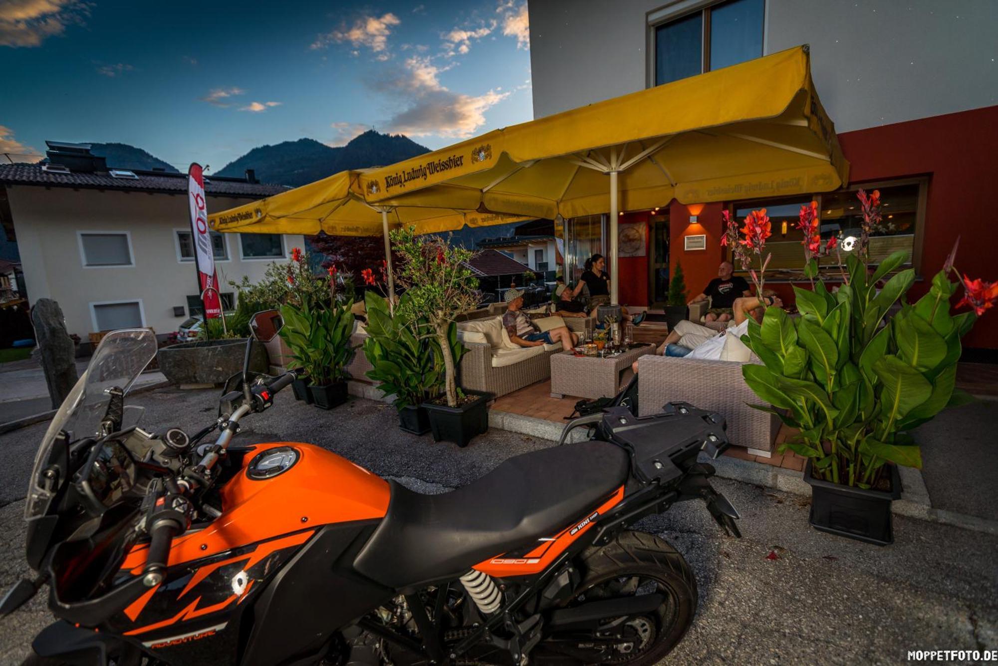 Das Sonnleiten Ski- Und Motorradhotel Bruck Im Zillertal Bruck am Ziller エクステリア 写真