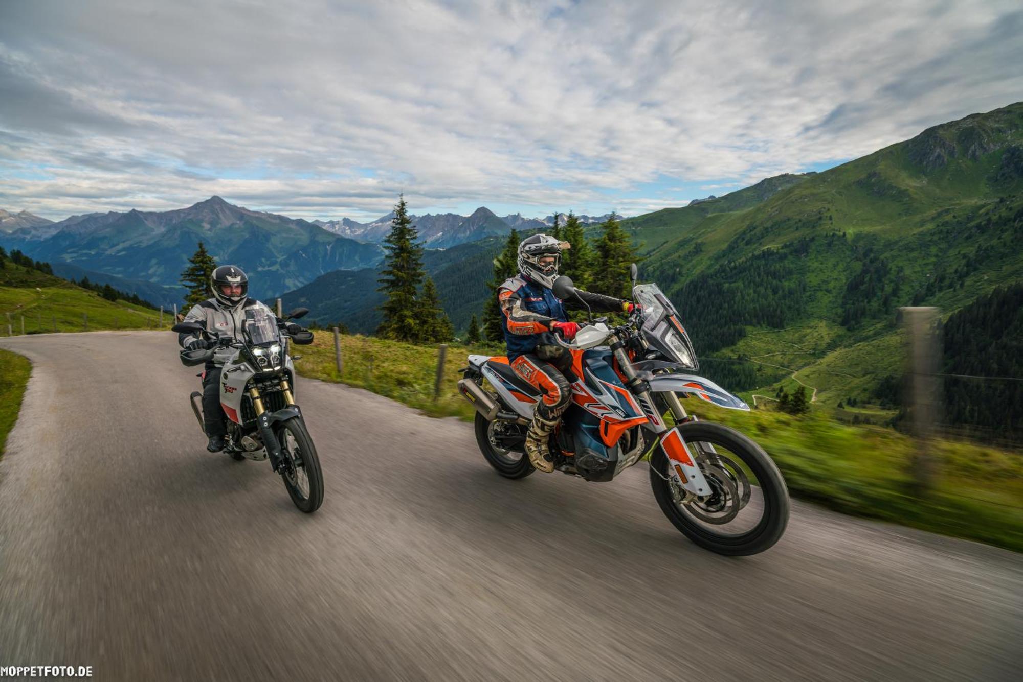 Das Sonnleiten Ski- Und Motorradhotel Bruck Im Zillertal Bruck am Ziller エクステリア 写真