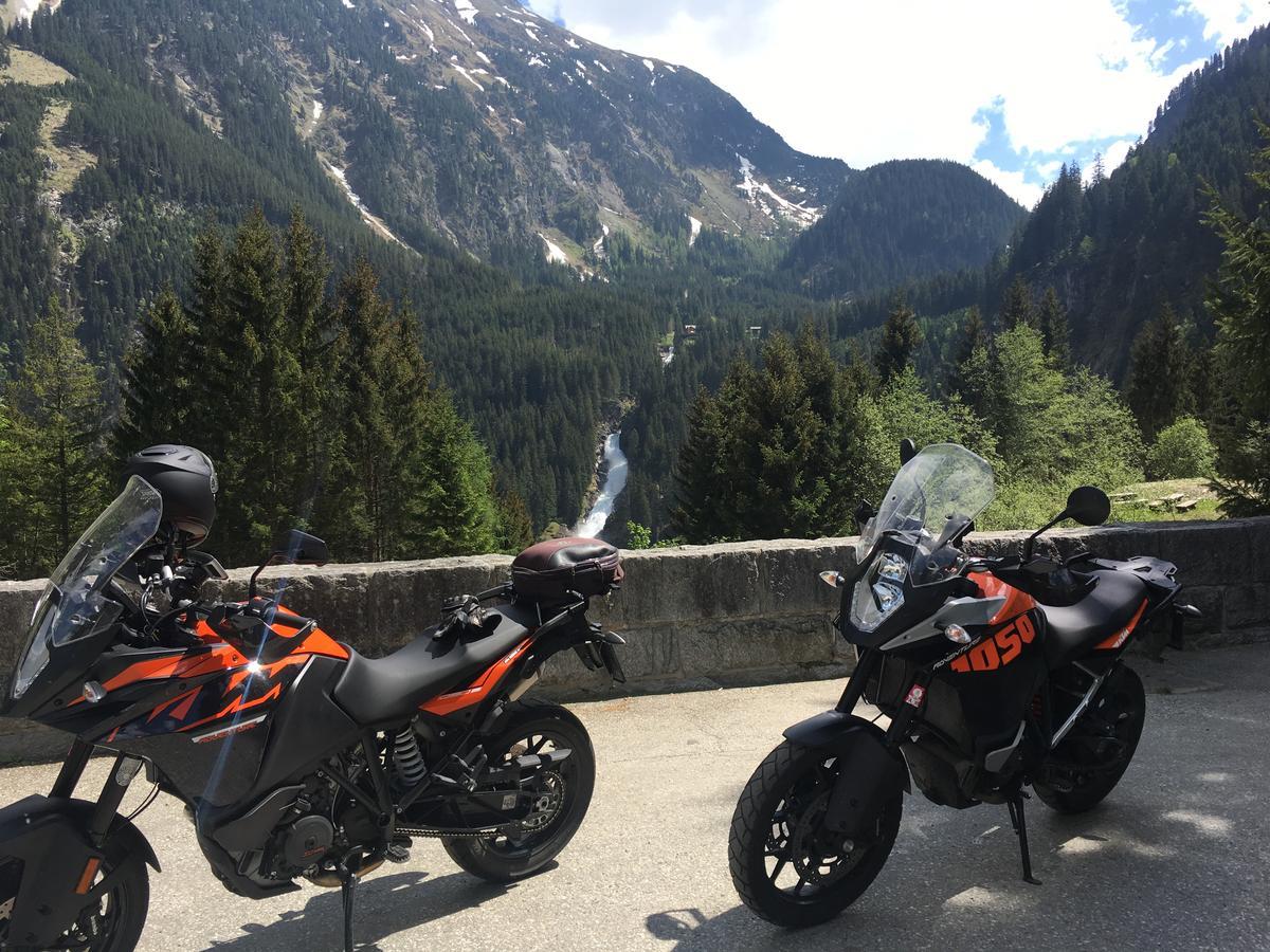 Das Sonnleiten Ski- Und Motorradhotel Bruck Im Zillertal Bruck am Ziller エクステリア 写真